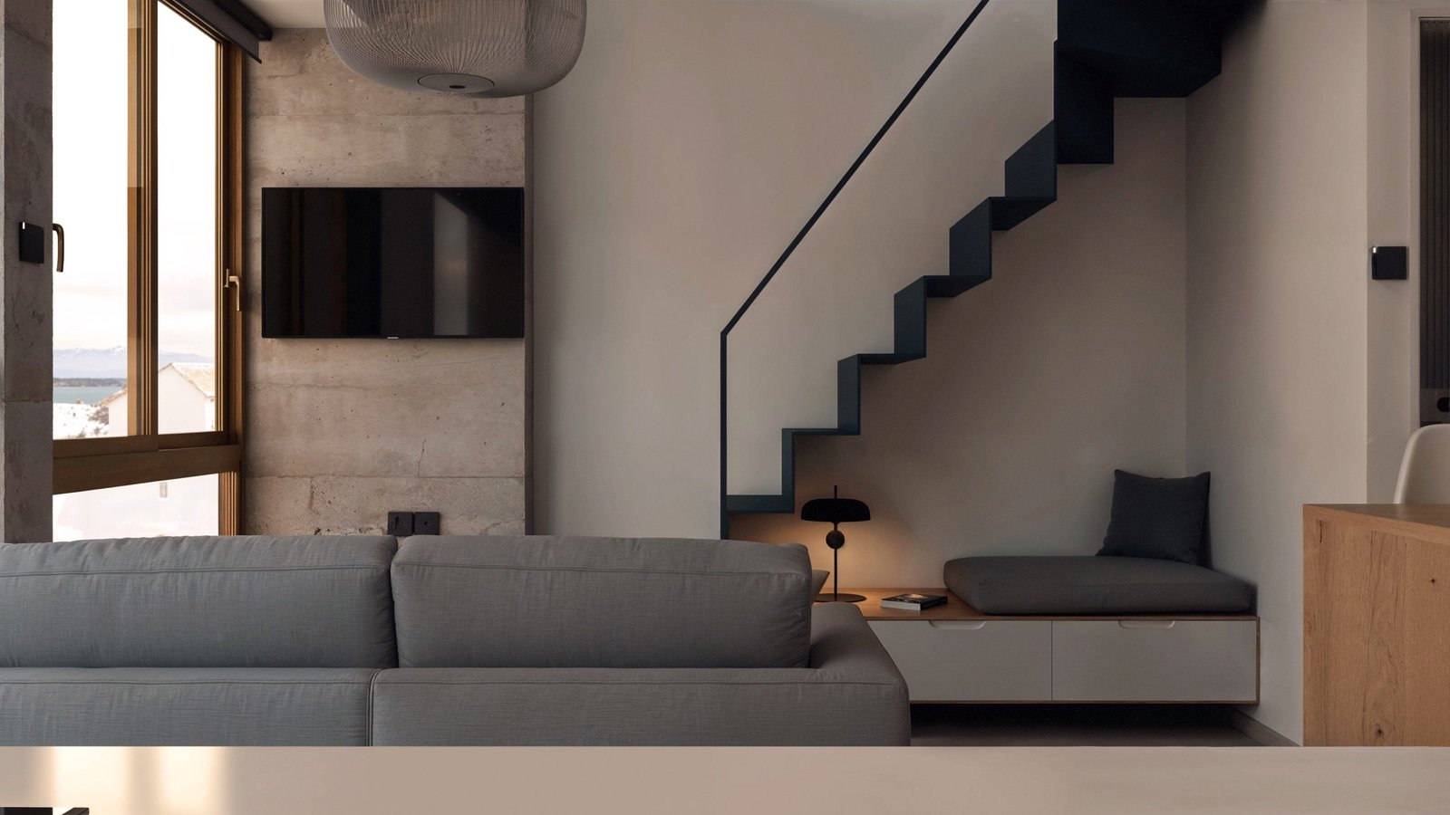 L13_HOUSE_E1_006